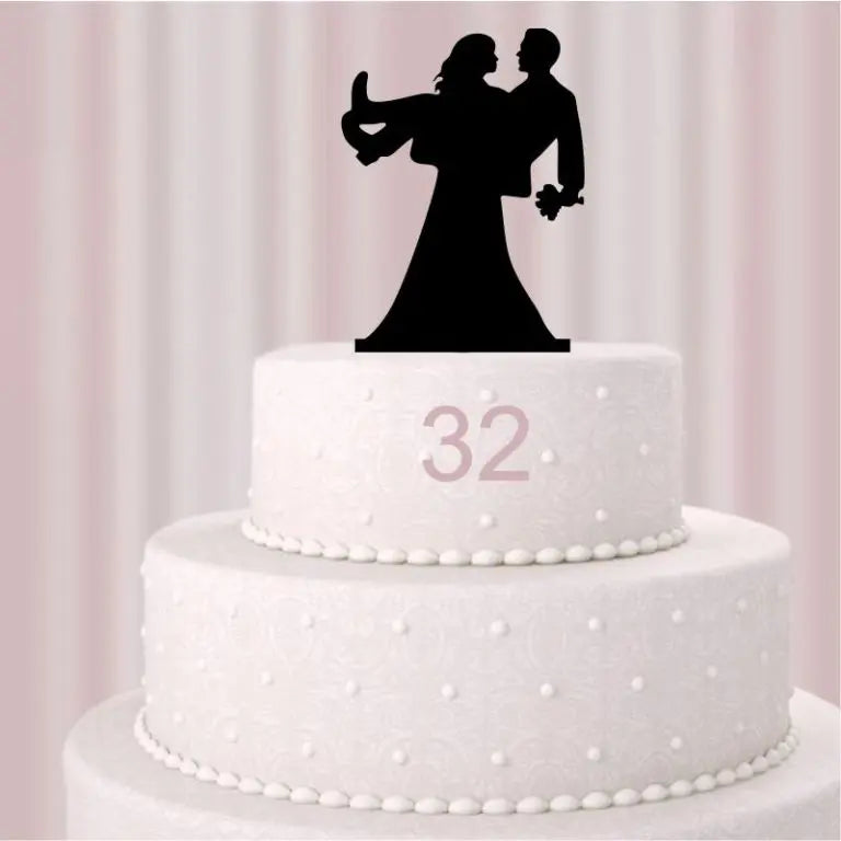 Cake-Topper Hochzeitspärchen „Braut trägt Bräutigam“ (32)
